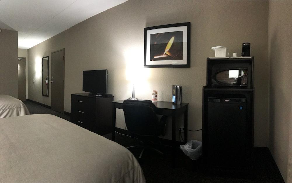 Super 8 By Wyndham Timmins On Hotell Eksteriør bilde